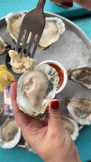 Dive into fresh flavors and discover endless options at The Crab Trap. Your plate, your way! 🍽️ | The Crab Trap - Fort Walton Beach