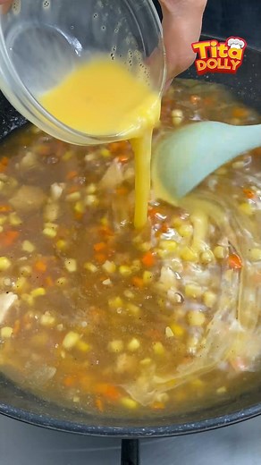 Masarap sa Chicken and Corn Soup yung malapot tapos mainit! 👌 | Tita Dolly