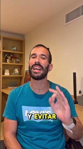 COLLAPSES AT THE FINISH LINE #sport #runner #marathon