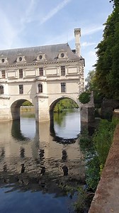 The Château de Chenonceau is one of the gorgeous 🤩 Loire Valley's most famous chateaux. The beautiful building spans the River Cher and has a fascinating history. In 1560, it was the venue for the first ever firework 🎆 display in France during one of Catherine de Medici's infamous parties. Explore the spectacular Loire Valley on our Best of France trip 👉https://fal.cn/34kFd 🎥 Instagram: davidmtrafalgar | Trafalgar Travel