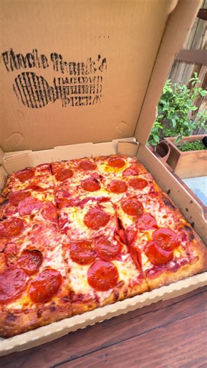 What do you prefer thin or thick crust? | Pizza Crust