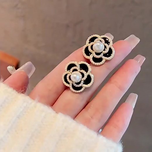 Millie Jewelry on TikTok