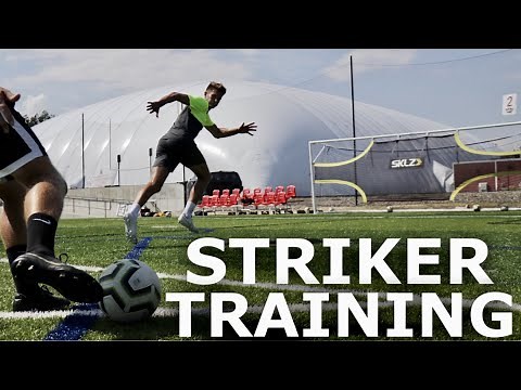 Striker Training Session | Movement & Finishing Training For Center Forwards