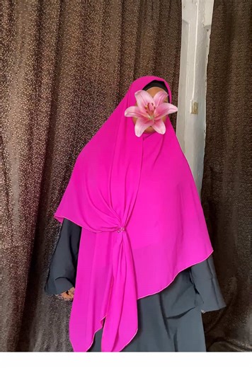 Stylish Triangular Hijab Tutorial