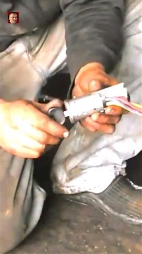 Mechanic's Secret: How to Easily Start an Engine Outside the Car 🛠️🚗 #shorts #automobile