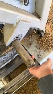 Unloading a Belt Trailer #agriculture #cencal #commodity #peterbilt #dairy #trucking #california #ag