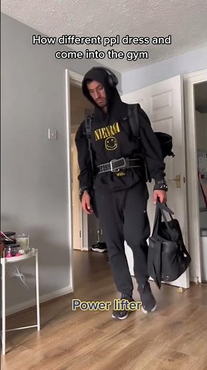 How different ppl dress at the gym #shorts