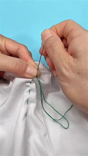 Needle threading tips 🧶🧶 #embroidery #sewing #tips #fbreelsfypシ゚ #needlework | Hand Embroidery Designs by Priyanka