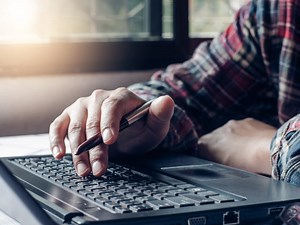 Time to upgrade? Windows 10 version 2004 support ends soon