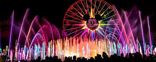 Disneyland World of Color Guide: Virtual Queue Tips, Dining Packages, Dessert Party, Showtimes