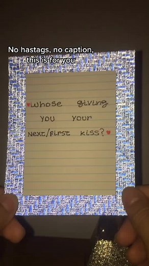 Handwritten Notes: Exploring Messages and Styles