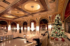 Palace Theater Monthly Tours Offer Patrons Backstage Pass