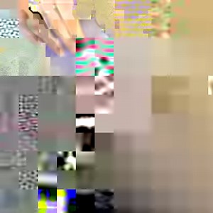 Here’s a look at how I add patterns to my flower patterns using heat transfer vinyl! I have a step by step post on the blog that shows you how to make patterns for petals in Design Space like this mermaid design. Go to my stories for a link! | Abbi Kirsten Collections