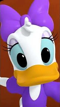 Daisy learns about how movies are made! MickeyMouseFunhouse DisneyJr.