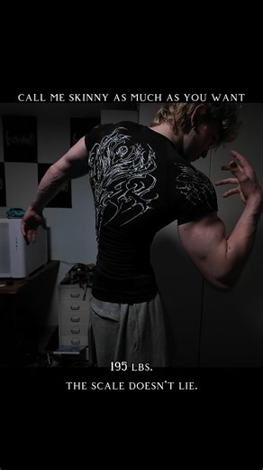 scaram on Instagram: "Gained almost 35lbs in the last year. 85lbs since 2023 and about 70 since starting this page in March 2024. Never give up on your goals. Stay goated twins 😼 Week 80 of bulking. Getting closer to the 200 we've been chasing for so long. #gym #weightgain #gymistherapy #selfimprovement #selfcare #mentalhealth #200lbs"