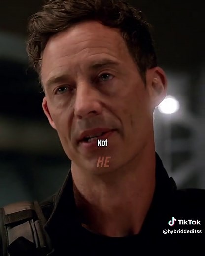 New Discoveries in STAR Labs by Team Flash