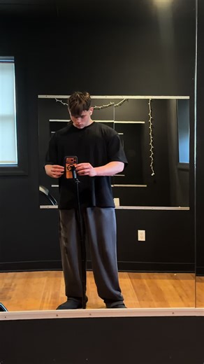 Chest day currently cutting #chestday #bodybuilding #gym #cutting @Gymshark