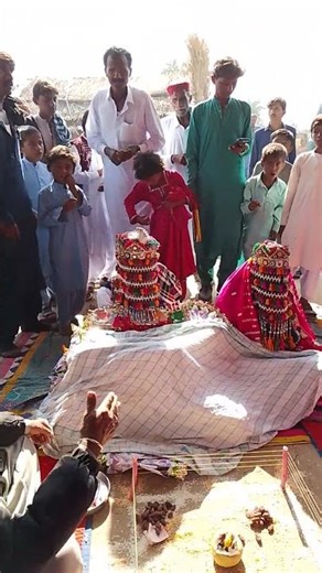 Traditional Hindu Marriage in Pakistan | Seven Rounds Ritual Explained