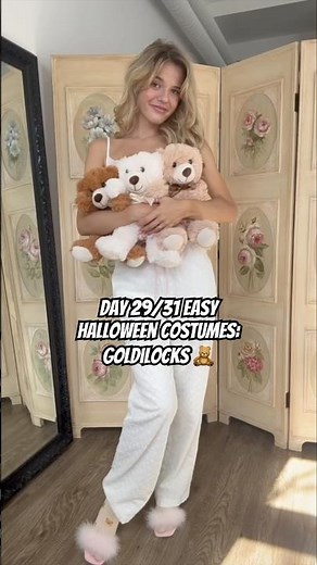 Day 29/31 Easy Halloween Costume Ideas: Goldilocks 🧸 #costume #bear #outfitideas