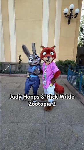 Judy Hopps & Nick Wilde from Zootopia 2 🐰🦊 #disney #disneyland #zootopia #disneycaliforniaadventure