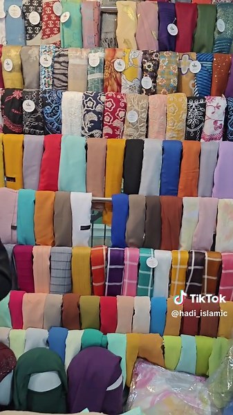 Shafoon Hijab Options in Lahore for Elegant Style