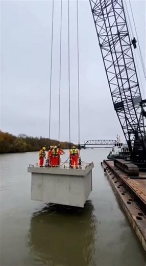 Cable Failure Leads to Abrupt Pier Descent