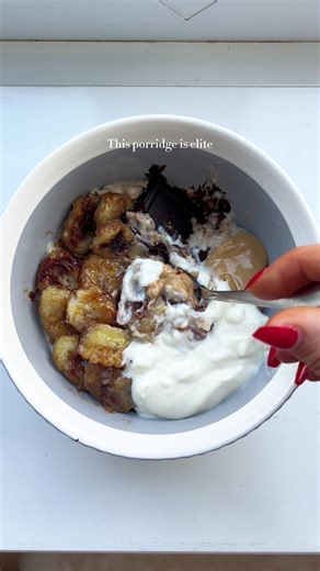 Creamiest Caramelised Banana Porridge Recipe