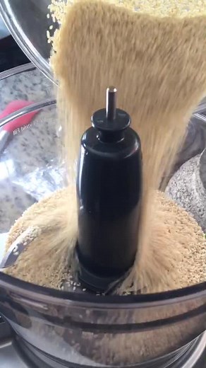 Easy Tahini Sauce Recipe with Sour Cream