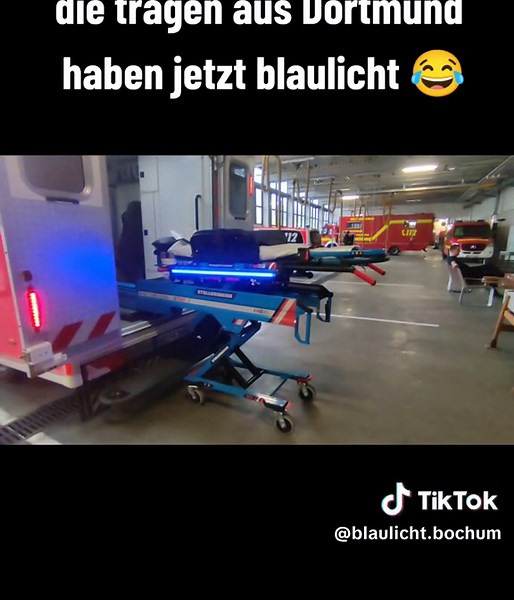 #feuerwehr #bochum #RTW #einsatzfahrt #feuerwehr #bochum #berufsfeuerwehr #einsatzfahrt #blaulicht #bochum #Löschzug #einsatz #bochum #berufsfeuerwehr #feuerwehr #Löschzug #RTW #feuerwehr #einsatzfahrt #einsatz #blaulicht #einsatzfahr #nrw💥onfire #🔥🔥🔥🔥 #keinegewaltgegeneinsatzkräfte #viral #fj #video