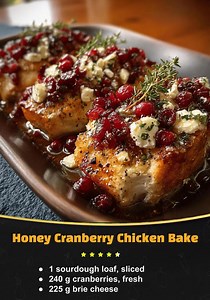 Honey Cranberry Chicken Bake 😋 Golden sourdough, chicken, cranberries, brie, and feta blend for a sweet-savory baked sensation. Ingredients : → Main 1 sourdough loaf, sliced into 2.5 cm pieces 240 g cranberries, fresh or dried 225 g brie cheese, cut into small cubes 45 ml honey 28 g unsalted butter, melted 1 teaspoon fresh thyme, chopped (optional) Pinch of salt Recipe in First Coʍmеոτ 👇 Enjoy ❤️👇👇 | My Homemade recipe