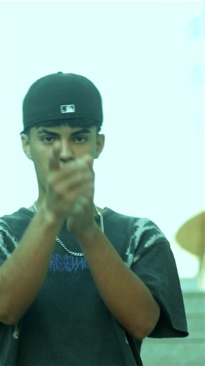 TOY FINEEE EN YT#music #artista #artistaemergente #fyp #parati