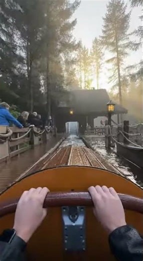 🌫️🚤 Foggy Forest Log Flume Splash POV | Realistic Dock Stop Thrill 🎢💦