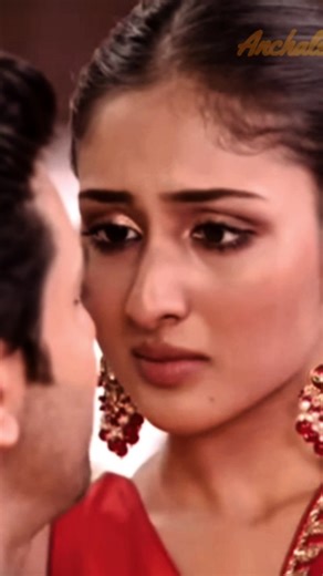 Anchal Sahu My Everything on Instagram: "Pyaar mein rang kesariya 💛💛✨ @anchalsahuofficial @ankurvermaofficial #Parineetii #anank #pariraj #anchalsahu #ankurverma #colorstv #trendingreels Just for entertaining Fans only Nothing else"