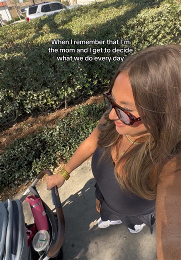 Empowering Moments of Mom Life