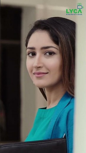 பூ பூக்குது ஆனா ஏன் காய்க்க மாட்டேங்குது? | Kaappaan Movie Scenes |Suriya | Sayyeshaa | Arya #shorts