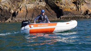 3D Tender Twin Fastcat 300