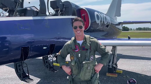 Top Gun Fighter Jet Pilot Skills and G-Force Experience