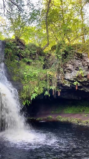Gilmour Linn Waterfall and Charlie’s Cave just outside Stirling.. a must visit.. bloody beautiful 🤍✨🌸 postcode to park is FK8 3AH 🥰 #visitscotland #scotlandhiddengems #scotland #scotlandwaterfalls #hiddenscotland #stirling #gilmourlinn #charliescave #scotlandgems #fyp