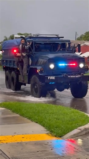 127K views · 1.1K reactions | HPD and #HollywoodFireRescue are out making sure residents are safe. These high water rescue vehicles allow first responders to get to areas where flooding is present. We will continue to post and share updates throughout the week as we follow the latest weather information. | Hollywood Police Department | Facebook