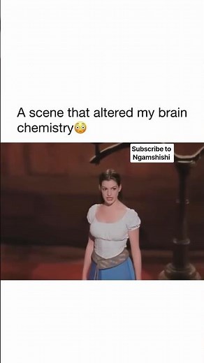 Anne Hathaway’s Most Iconic Scene? 😳 #EllaEnchanted #Nostalgia #movie #movies #viral #fyp #explore