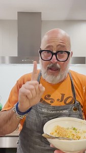 15K views · 377 reactions | On Substack, I’ve already got your Thanksgiving leftovers covered: Turkey Tetrazzini is a comfort food classic! My recipe combines your standard leftover poultry, mirepoix, and angel hair pasta but I also like to add leeks, parsnips, Gruyère cheese, and a toasted bread topping. All that PLUS my foolproof mandolin tutorial on Substack, subscribe via the link in my bio. | Andrew Zimmern | Facebook