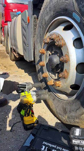 High-Efficiency 3-in-1 Electric Impact Wrench Set