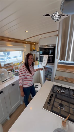 Luxury Wide Beam Boat