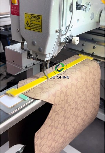 Lady fashion bag making processing#handbag #handbagmaking #handbagsewing #leathersewing #handbagmakingprocess#ladybagmaking