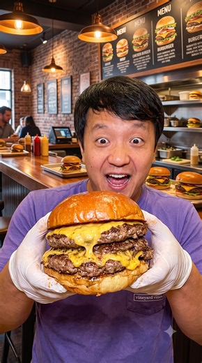 The juiciest Wagyu burger in Japan!