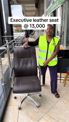 Comfortable Premium Executive Leather Office Chair