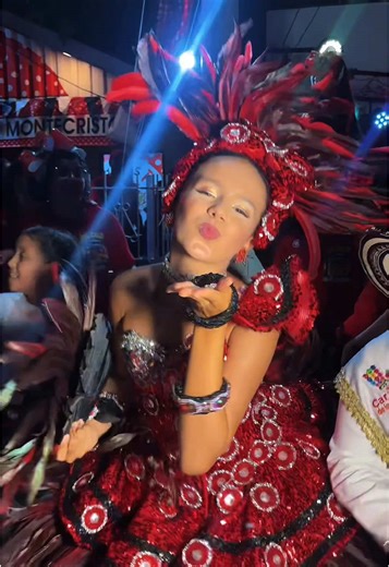 Bailar como Puloy: Celebrando Tradiciones del Carnaval