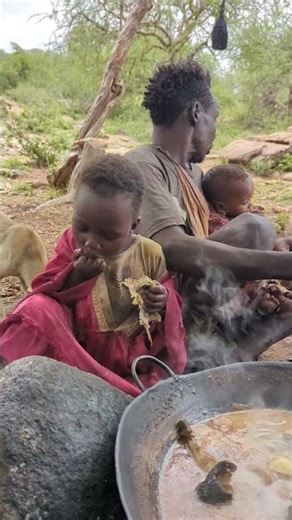 Experience the real life of the Hadzabe, one of the last hunter-gatherer tribes in Tanzania. 🌿🔥