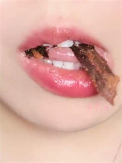 The crispy beef chest is so delicious #Snacks#Chewing sound#Voice control for decompressio