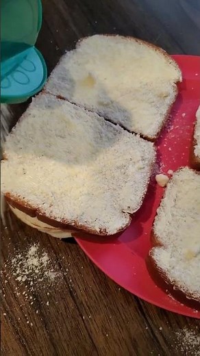 How to Make a Grilled Cheese Egg Sandwich on the Pampered Chef Deluxe Grill and Griddle